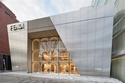 Tokyo: Palazzo FENDI Omotesando opening